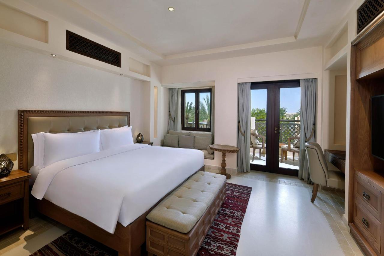 Al Wathba, A Luxury Collection Desert Resort & Spa, 阿布扎比 外观 照片